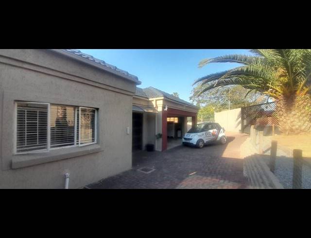 4 BEDROOM PROPERTY TO RENT IN THE REEDS